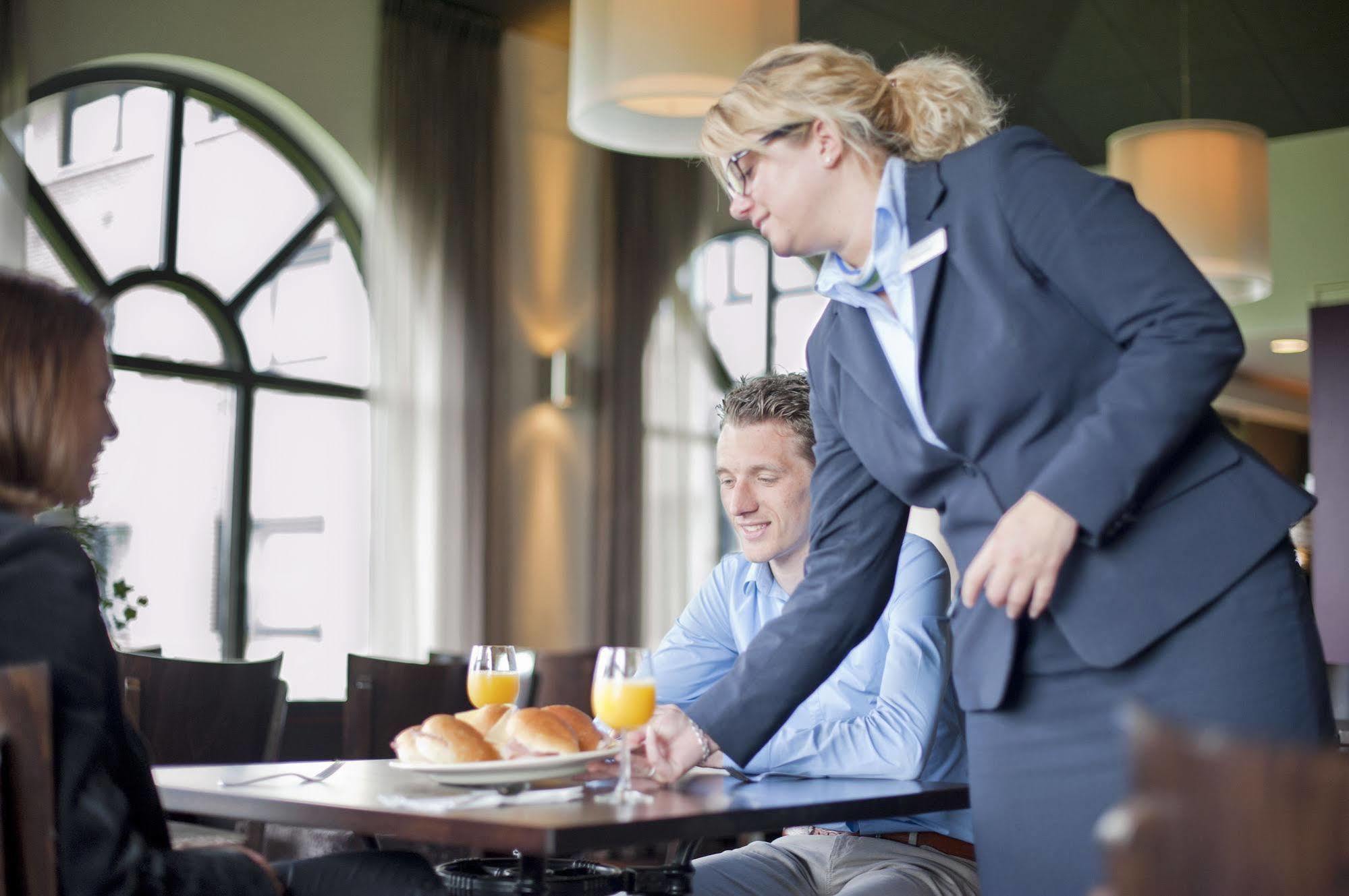 Hotel Port Of Moerdijk Εξωτερικό φωτογραφία
